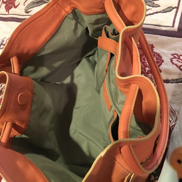 SOLD Cole Han Leather Peach Handbag - Picture 3 of 6